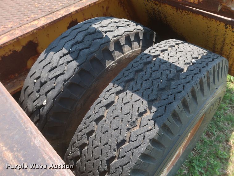 image for item DK3721 1981 Chancey LBT3540  equipment trailer