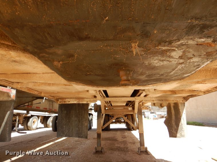 image for item DK8249 1976 Ledwell  feed delivery trailer