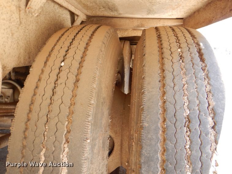 image for item DK8249 1976 Ledwell  feed delivery trailer