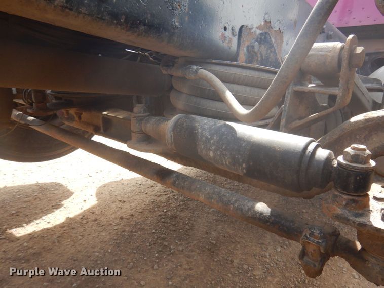 image for item DM5425 1996 Peterbilt 378  semi truck