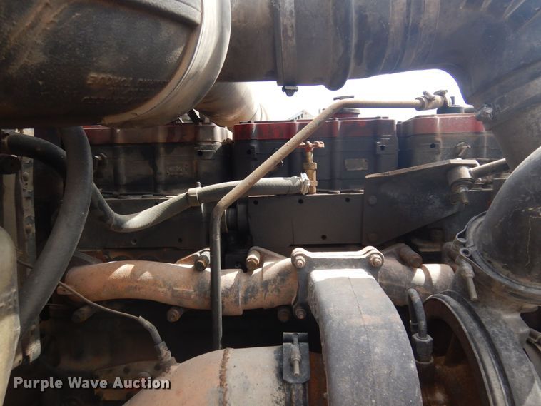 image for item DM5425 1996 Peterbilt 378  semi truck