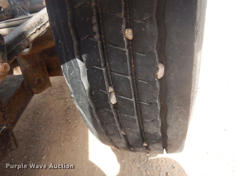 image for item DM5425 1996 Peterbilt 378  semi truck