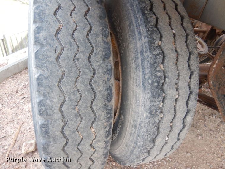 image for item DM5432 1993 Beall Transline  bottom dump trailer