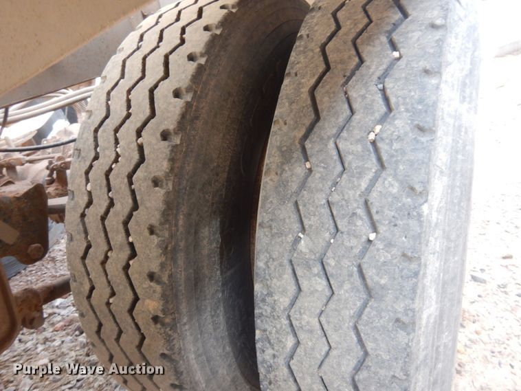 image for item DM5432 1993 Beall Transline  bottom dump trailer