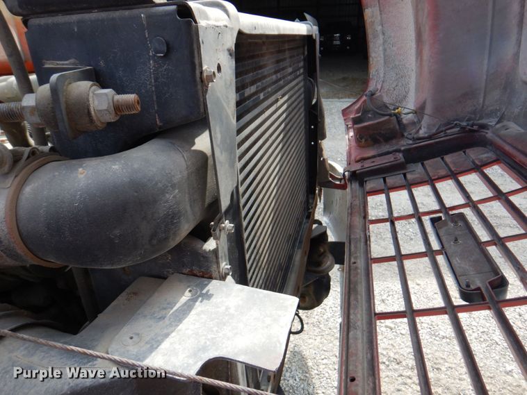 image for item DM6184 1998 GMC C6500  rollback truck