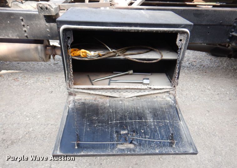 image for item DM6184 1998 GMC C6500  rollback truck