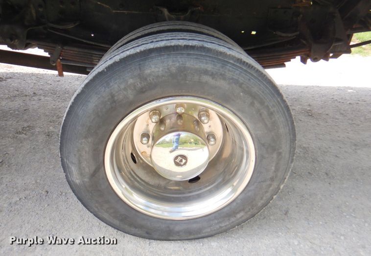 image for item DM6184 1998 GMC C6500  rollback truck