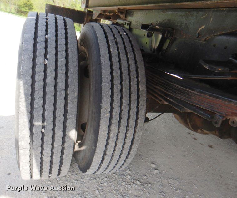 image for item DM6184 1998 GMC C6500  rollback truck