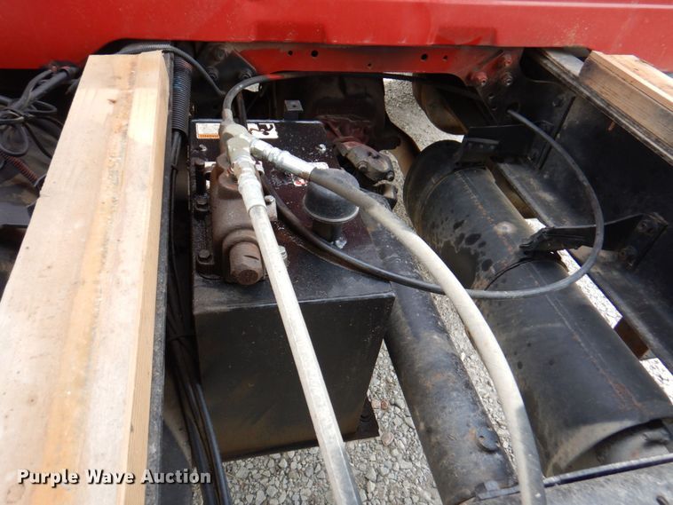 image for item DM6187 1996 International 4900  dump flatbed truck