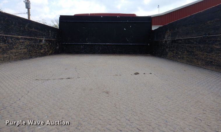 image for item DM6187 1996 International 4900  dump flatbed truck