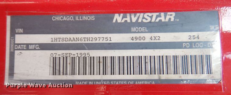 image for item DM6187 1996 International 4900  dump flatbed truck