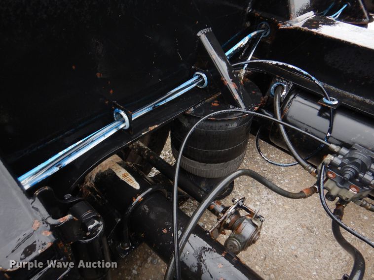 image for item DM7317 1998 Trail King TK70HDG-452  lowboy equipment trailer