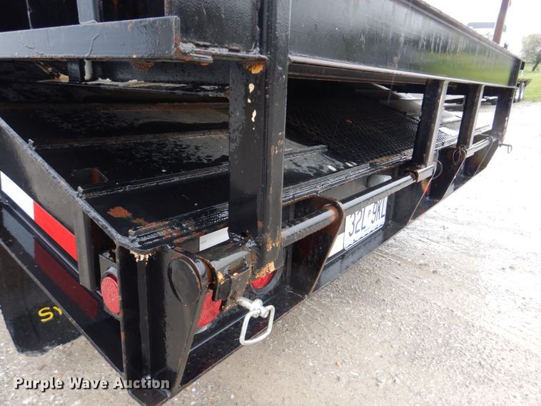 image for item DM7317 1998 Trail King TK70HDG-452  lowboy equipment trailer