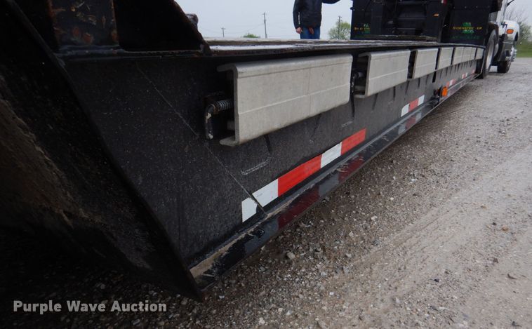 image for item DM7317 1998 Trail King TK70HDG-452  lowboy equipment trailer