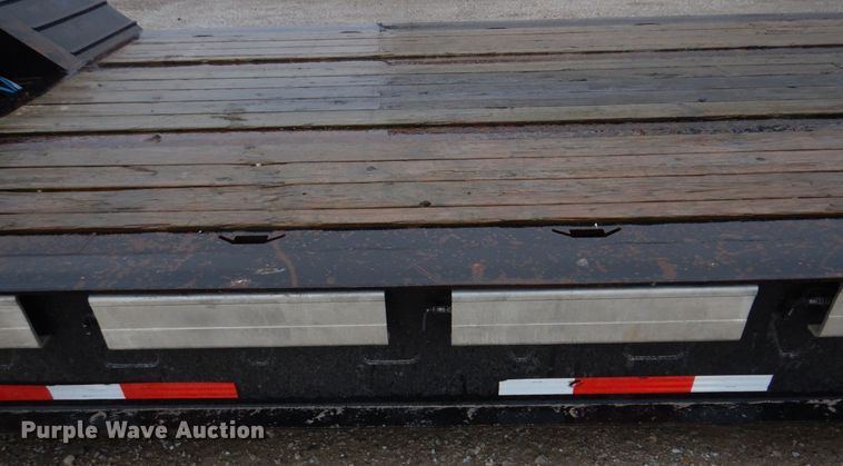 image for item DM7317 1998 Trail King TK70HDG-452  lowboy equipment trailer