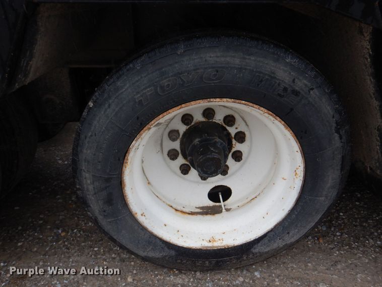 image for item DM7317 1998 Trail King TK70HDG-452  lowboy equipment trailer