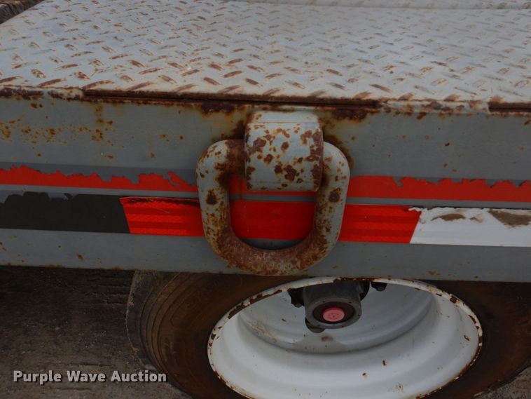 image for item DM7334 2008 Interstate 40DLA  equipment trailer