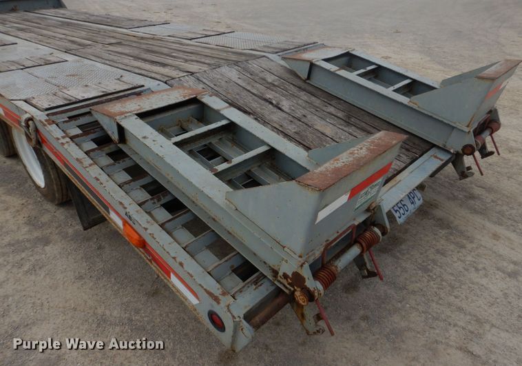 image for item DM7334 2008 Interstate 40DLA  equipment trailer