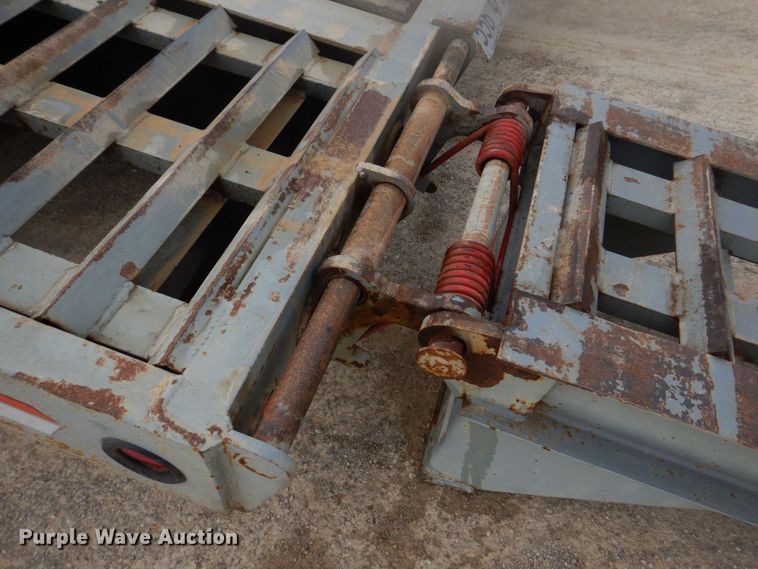 image for item DM7334 2008 Interstate 40DLA  equipment trailer