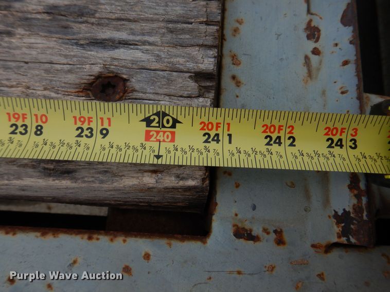 image for item DM7334 2008 Interstate 40DLA  equipment trailer