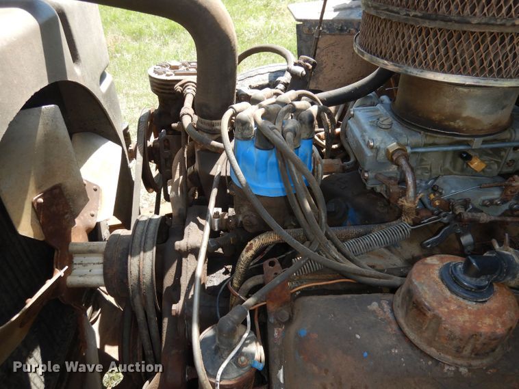 image for item DN1505 1971 Ford 750  semi truck