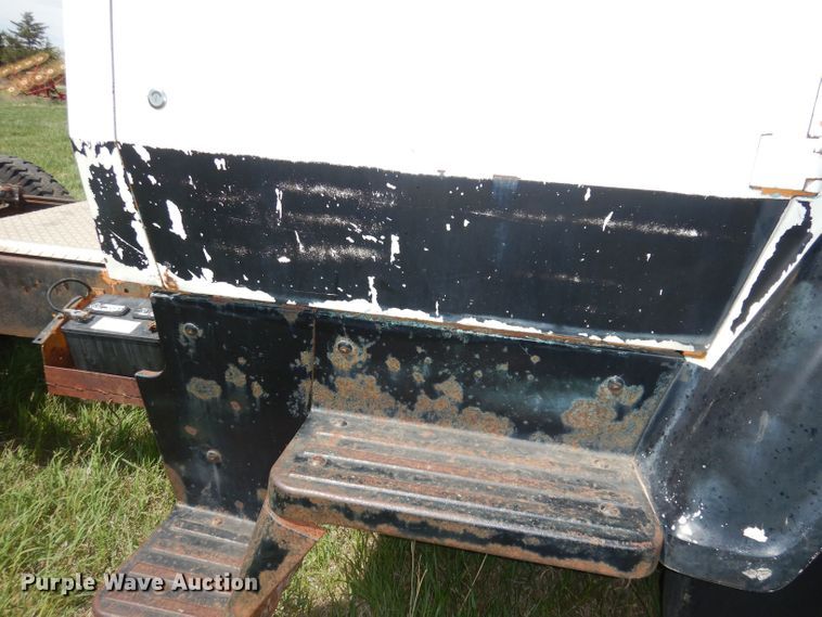 image for item DN1505 1971 Ford 750  semi truck