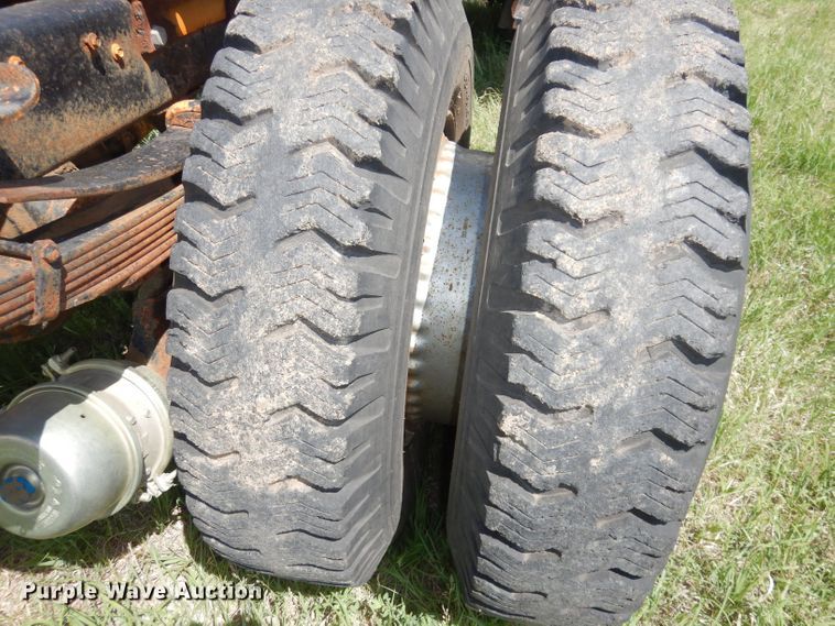 image for item DN1505 1971 Ford 750  semi truck