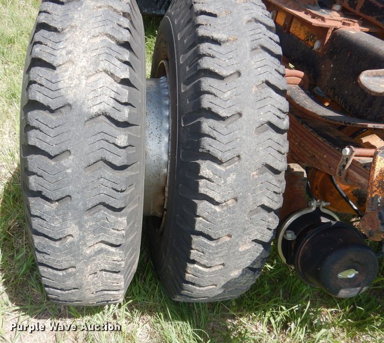 image for item DN1505 1971 Ford 750  semi truck