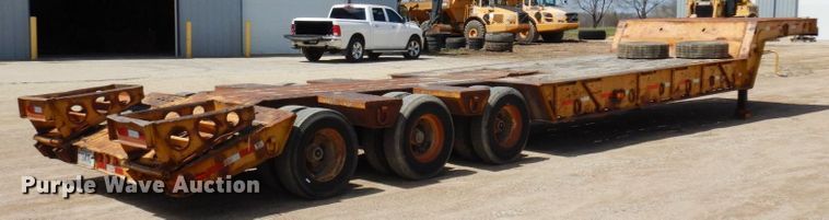 image for item DR0350 1979 HFTH  drop deck equipment trailer