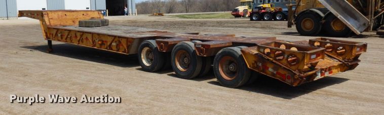 image for item DR0350 1979 HFTH  drop deck equipment trailer
