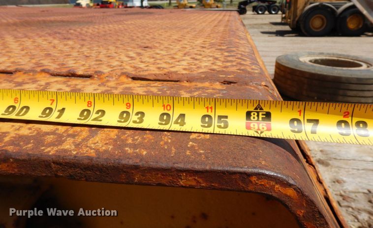 image for item DR0350 1979 HFTH  drop deck equipment trailer