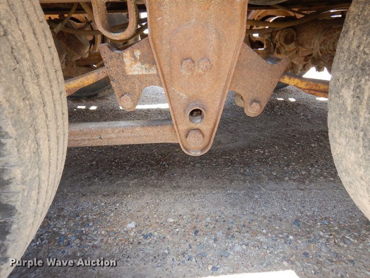 image for item DR0350 1979 HFTH  drop deck equipment trailer