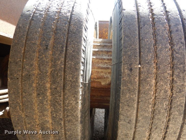 image for item DR0350 1979 HFTH  drop deck equipment trailer