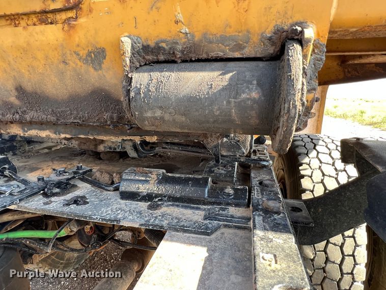 image for item DR1342 2010 Trail King TK54MG-482  lowboy equipment trailer