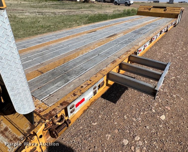 image for item DR1342 2010 Trail King TK54MG-482  lowboy equipment trailer