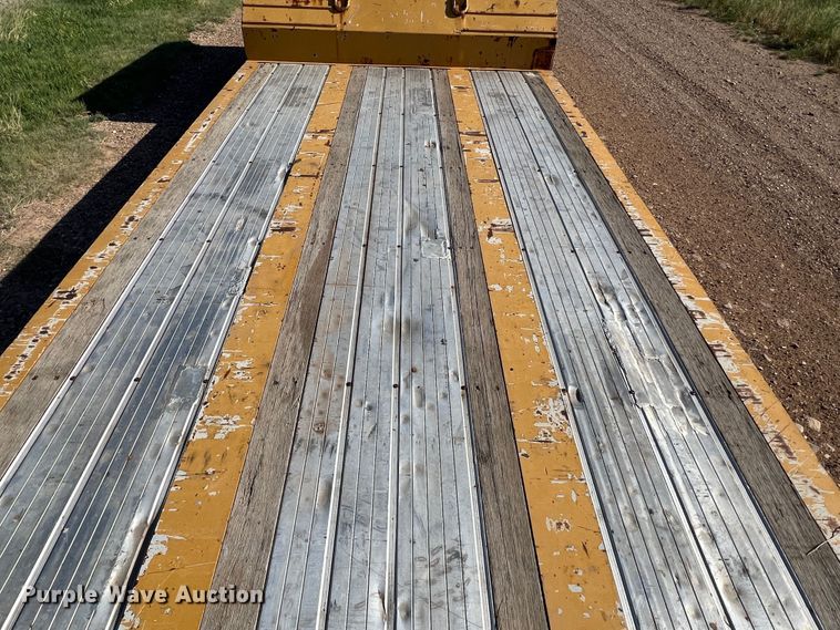 image for item DR1342 2010 Trail King TK54MG-482  lowboy equipment trailer