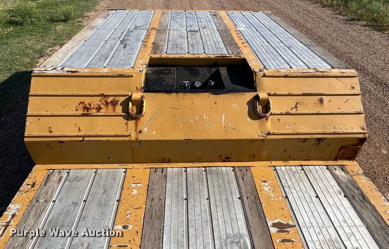 image for item DR1342 2010 Trail King TK54MG-482  lowboy equipment trailer