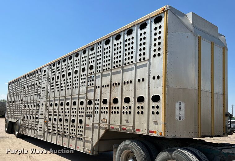 image for item DR1368 2005 Merritt  livestock trailer