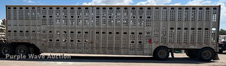 image for item DR1368 2005 Merritt  livestock trailer