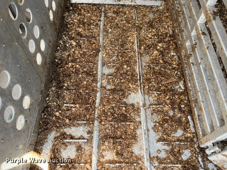 image for item DR1368 2005 Merritt  livestock trailer