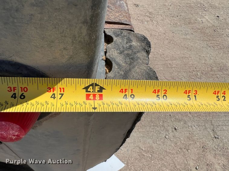 image for item DR1368 2005 Merritt  livestock trailer