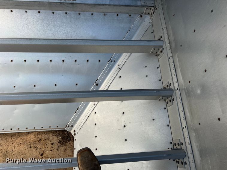 image for item DR1370 1989 Wilson DWCH-100  grain trailer