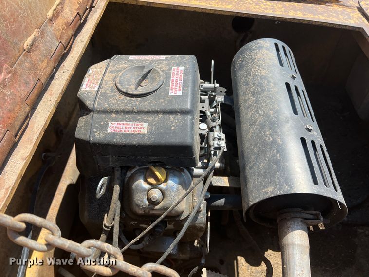 image for item DR1372 1997 Load King 503 DFP  lowboy equipment trailer