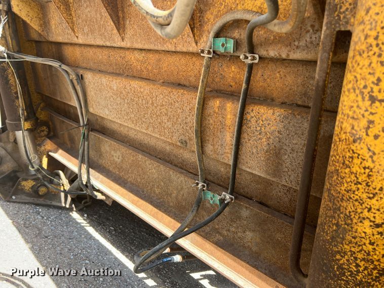 image for item DR1372 1997 Load King 503 DFP  lowboy equipment trailer