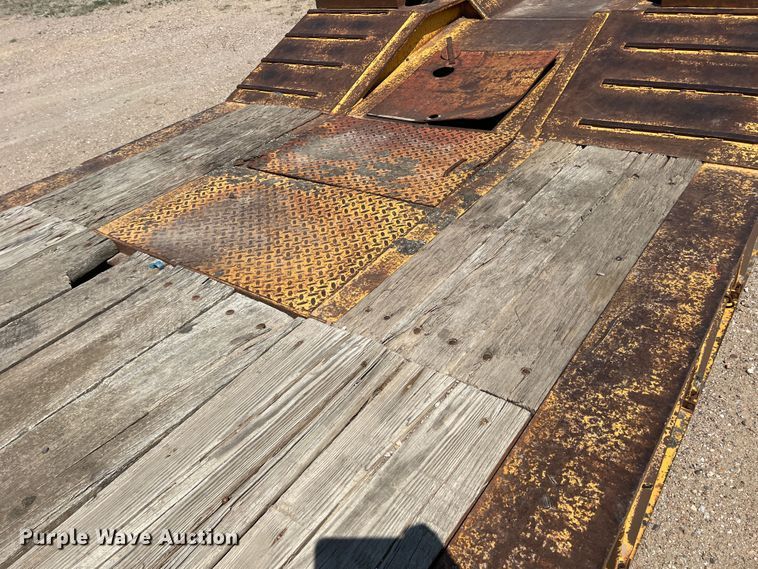 image for item DR1372 1997 Load King 503 DFP  lowboy equipment trailer