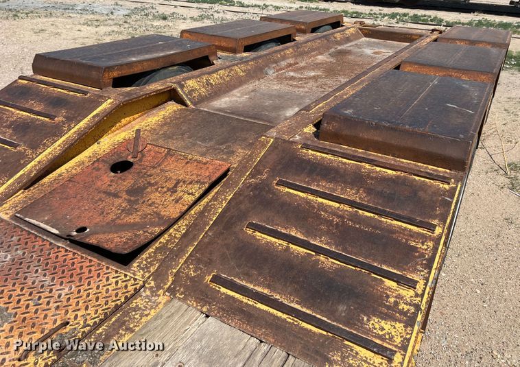 image for item DR1372 1997 Load King 503 DFP  lowboy equipment trailer