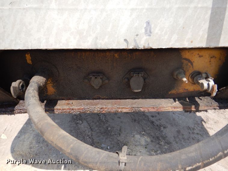 image for item DS8023 1973 East  end dump trailer