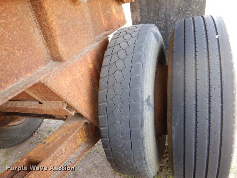 image for item DS8023 1973 East  end dump trailer