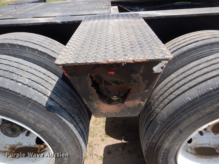 image for item DS8024 2002 Fontaine Ram35  lowboy equipment trailer