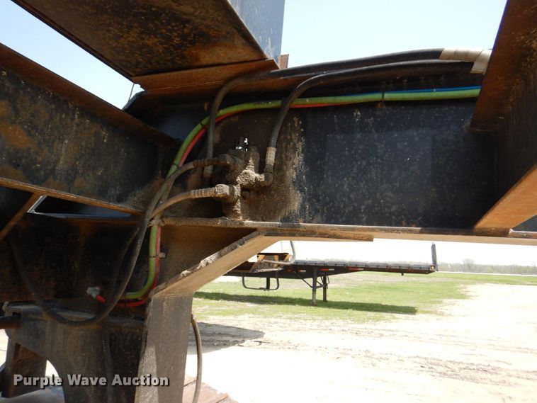 image for item DS8024 2002 Fontaine Ram35  lowboy equipment trailer